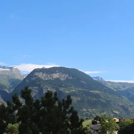 Esher Surrey Ried-Brig