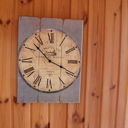 Esher Surrey Апартаменты *